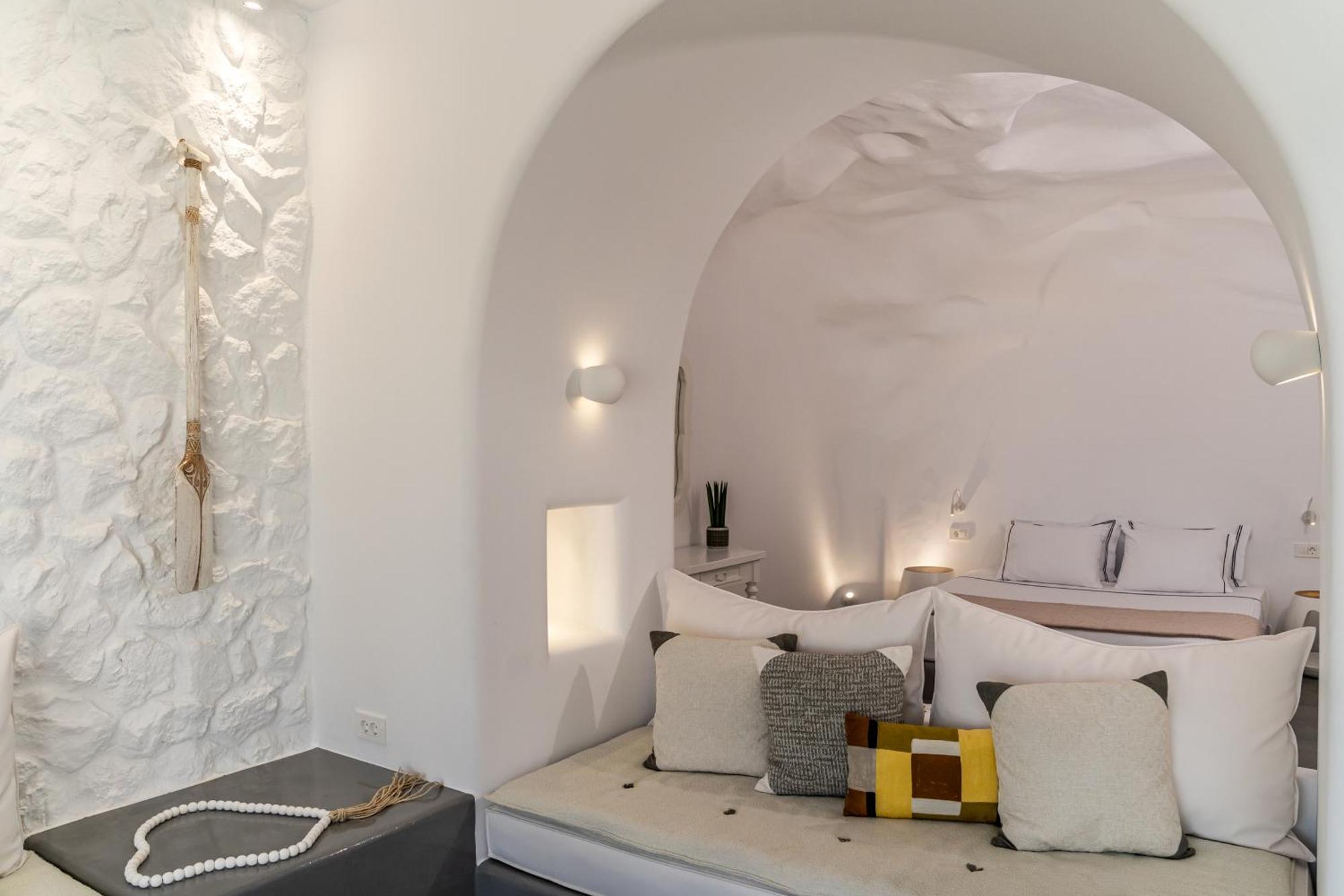 Numa Santorini * Firá
